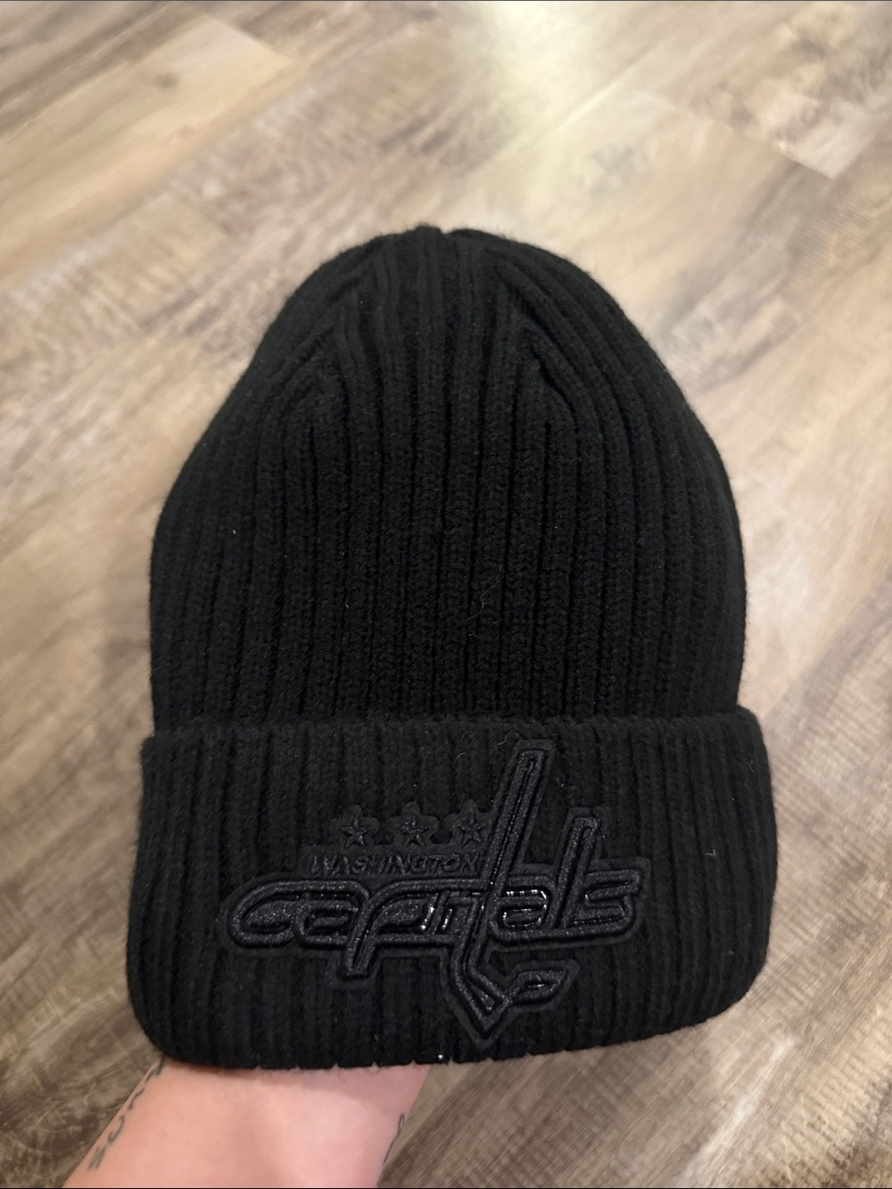 NHL Washington Capitals Black Ribbed Cuffed Beanie